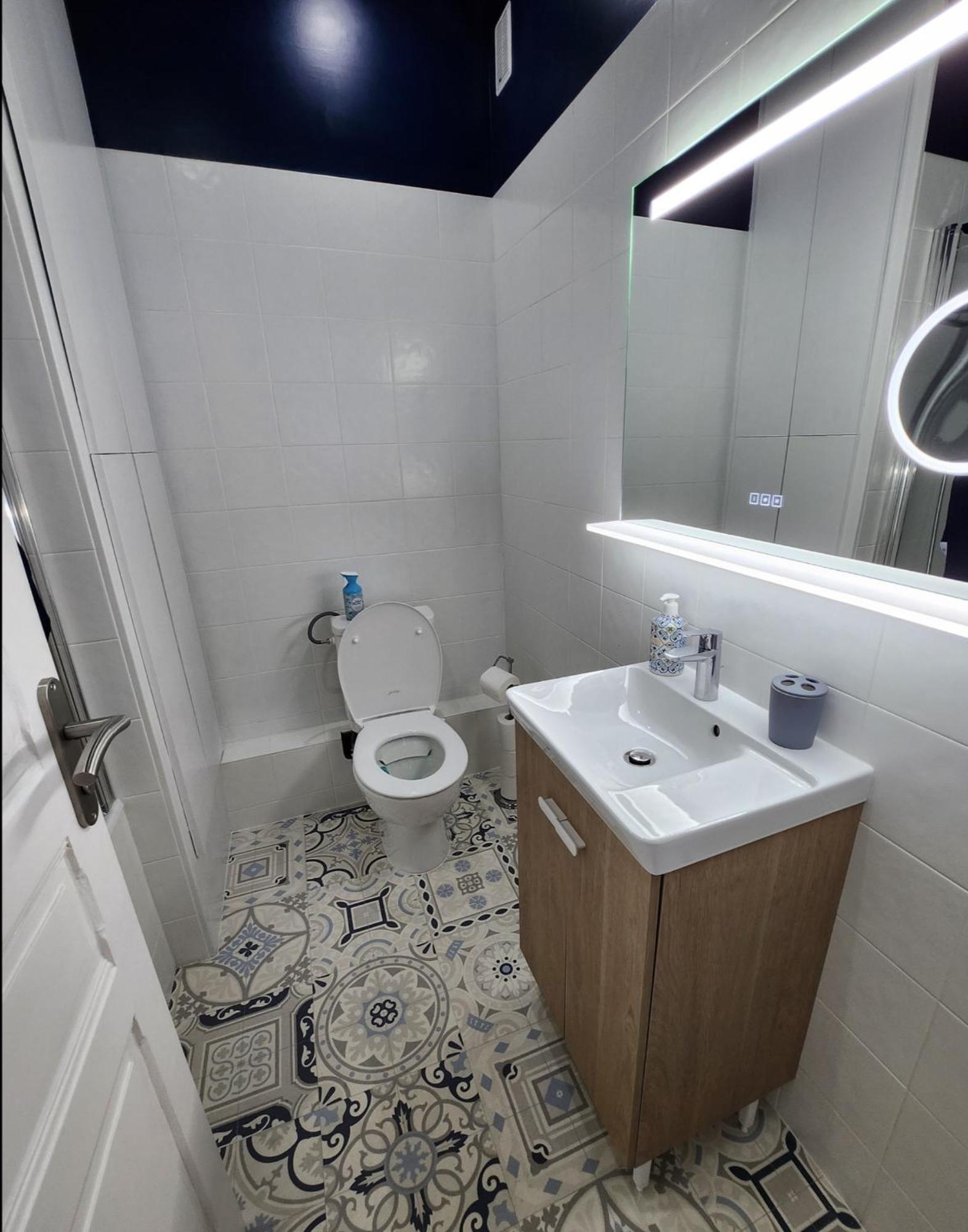 Chaleureux Appartement Refait A Neuf Вик-сюр-Сер Экстерьер фото